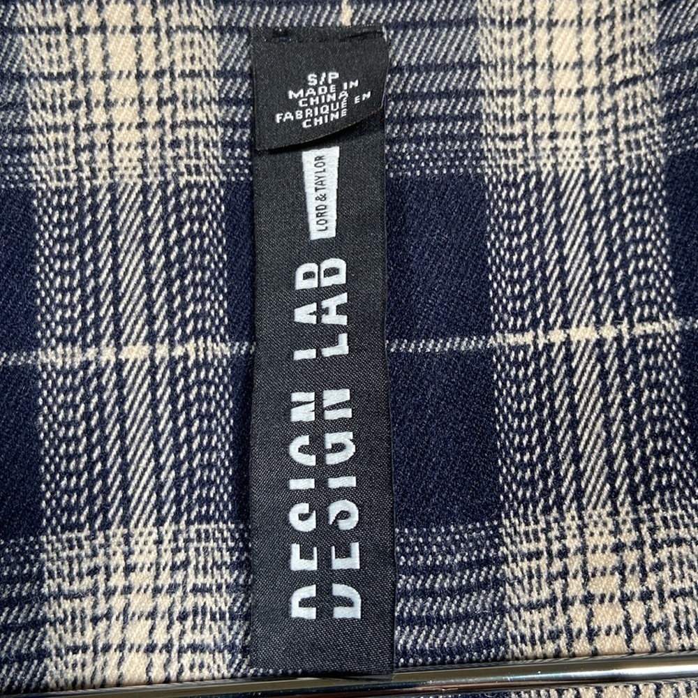 Pre-Loved Design Lab Plaid  Jacket – Excellent Condition, Size Small - Picture 10 of 10